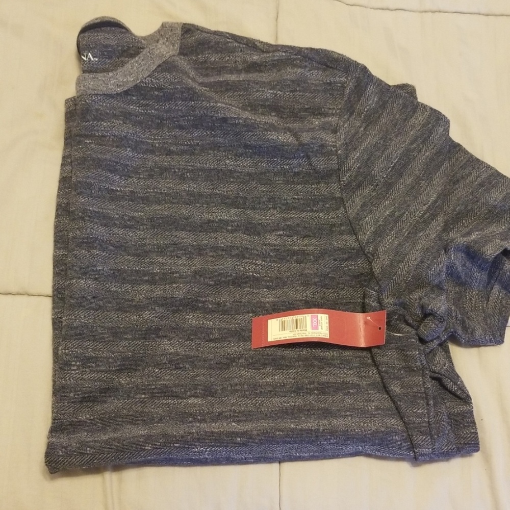 Brand new men's short sleeve shirt